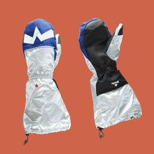 Load image into Gallery viewer, WeeDo Kids Snow Mitten Commander - LAST SIZE LEFT - SIZE 15cm
